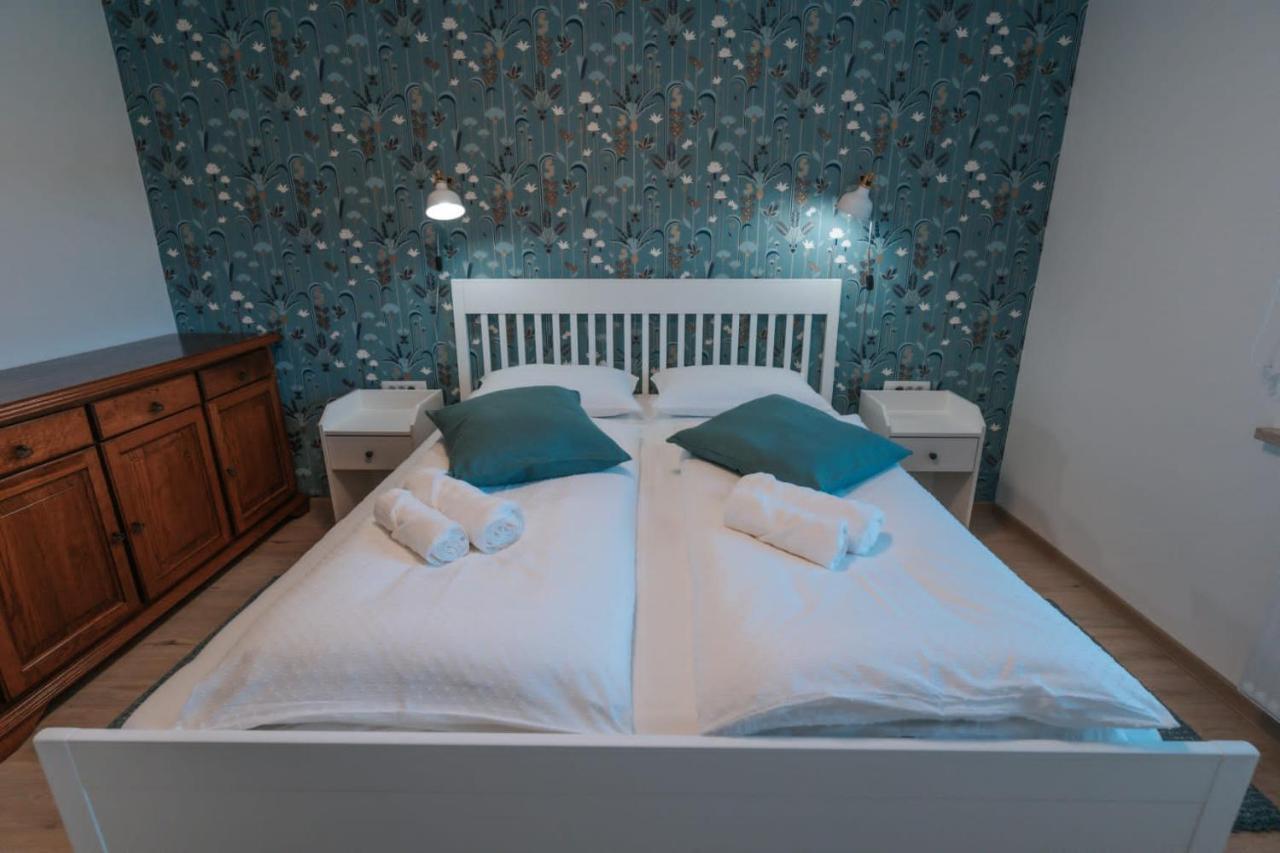 Apartma Lamberger Zirovnica Εξωτερικό φωτογραφία