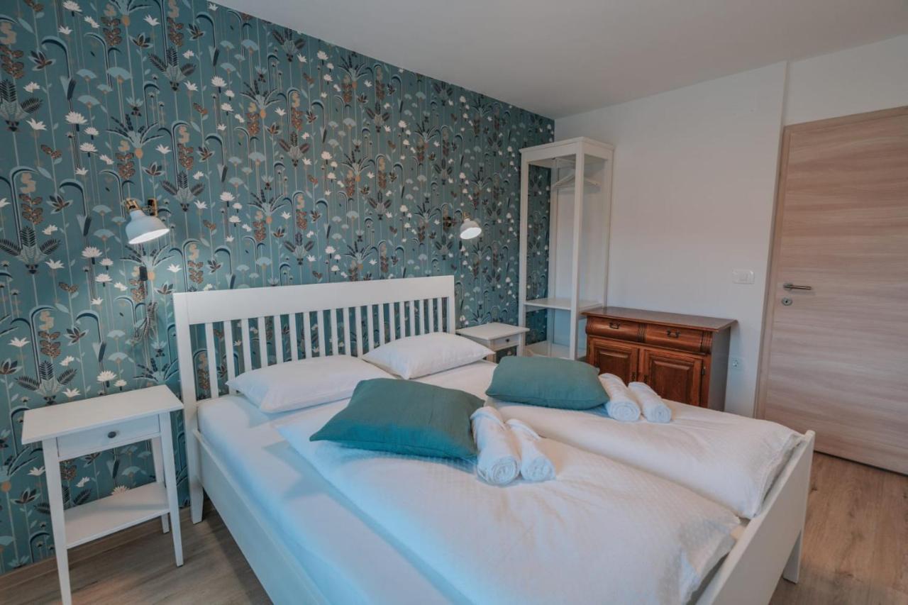 Apartma Lamberger Zirovnica Εξωτερικό φωτογραφία
