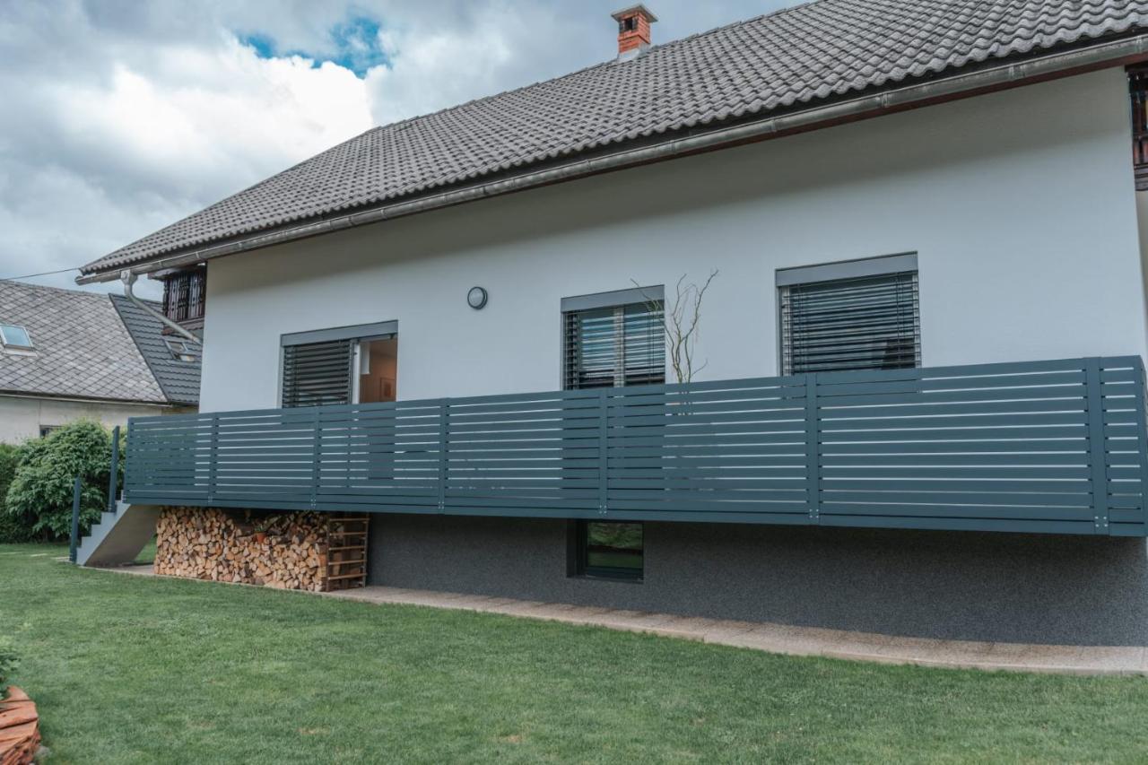 Apartma Lamberger Zirovnica Εξωτερικό φωτογραφία